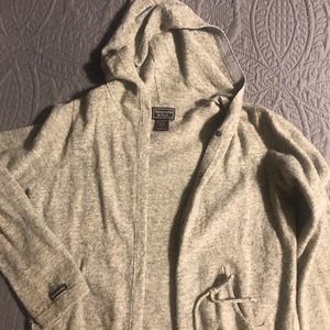 Abercrombie and finch sweater/ jacket. Light weight. Smoke free home